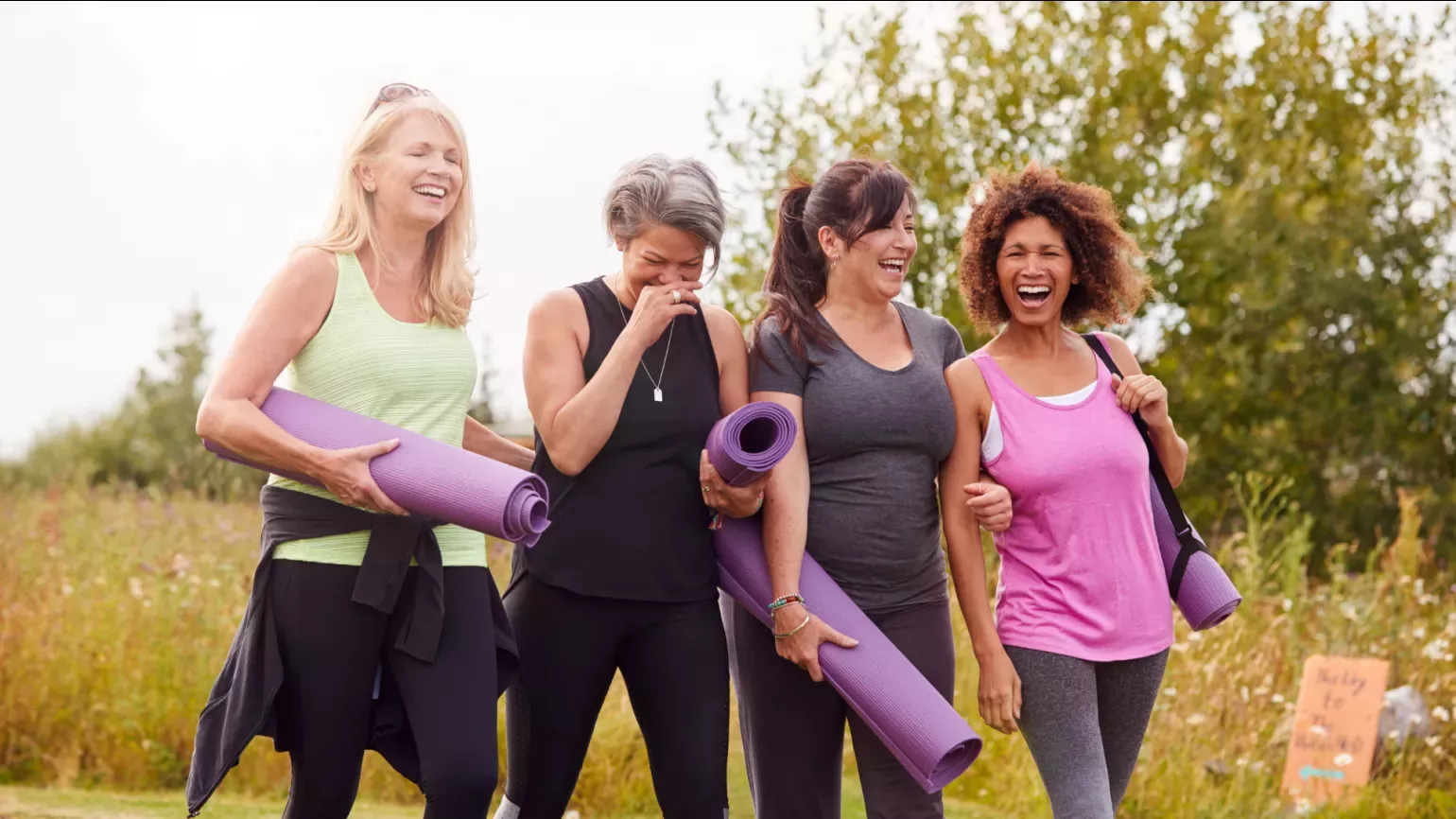 Friends in yoga outfits